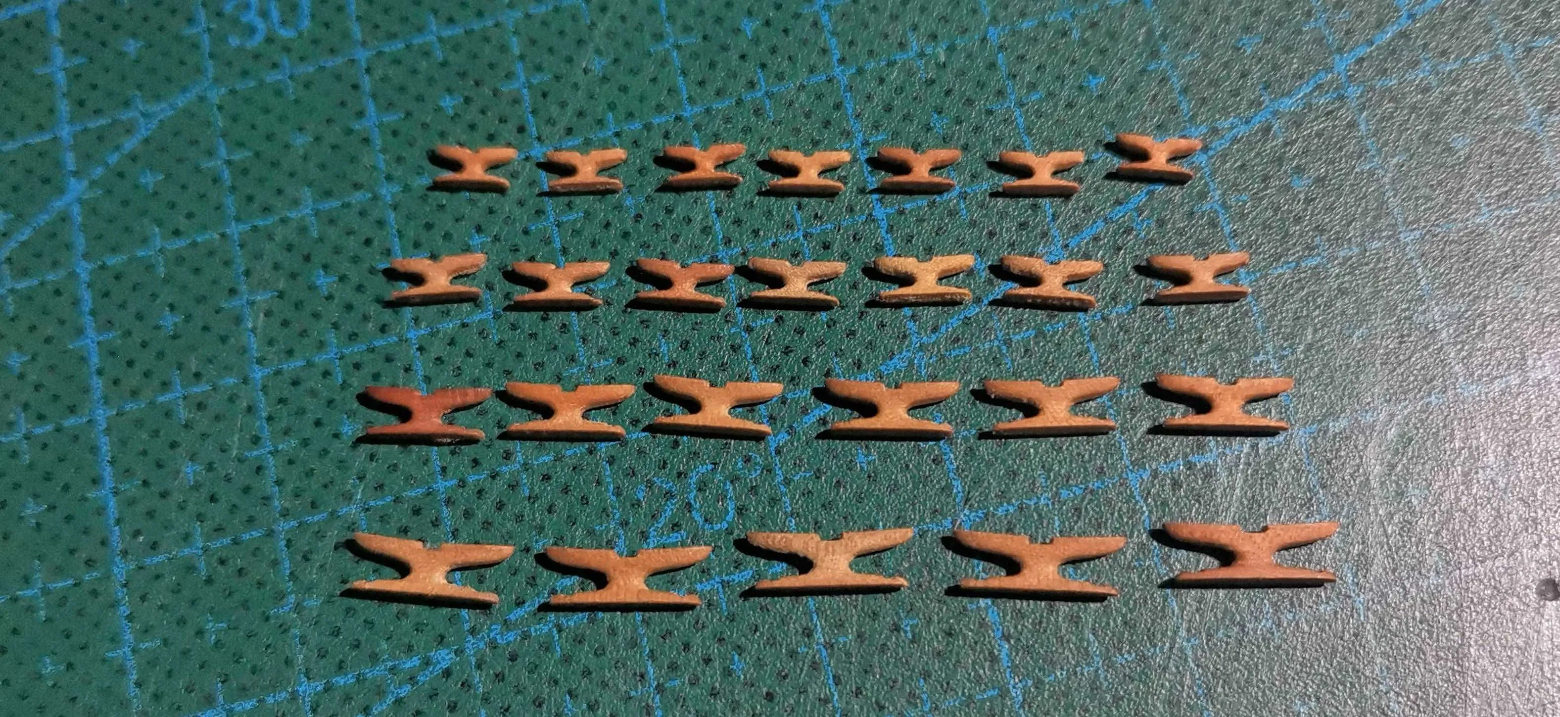 7mm  Pearwood Shroud Cleats  12/bag